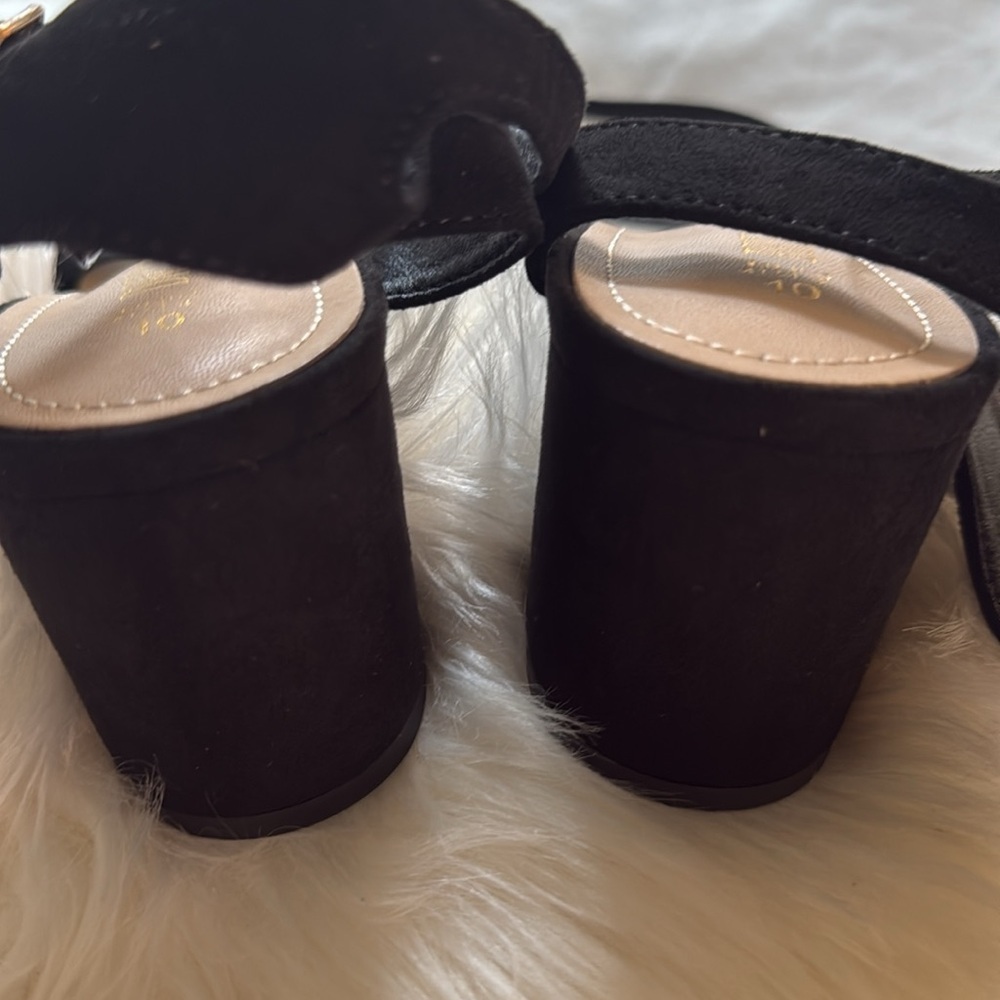 New in box Dream Pairs Black Suede Like Sandals Chunky Heel - Picture 7 of 12
